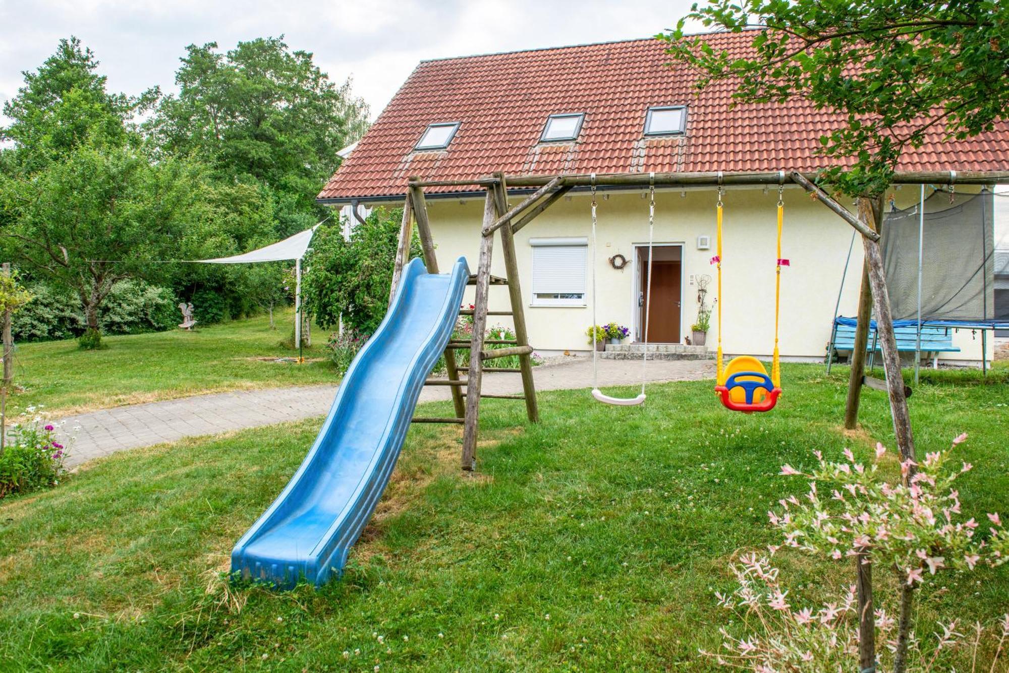 Beutenmuehle Straussenfarm Dach Owingen Exterior photo